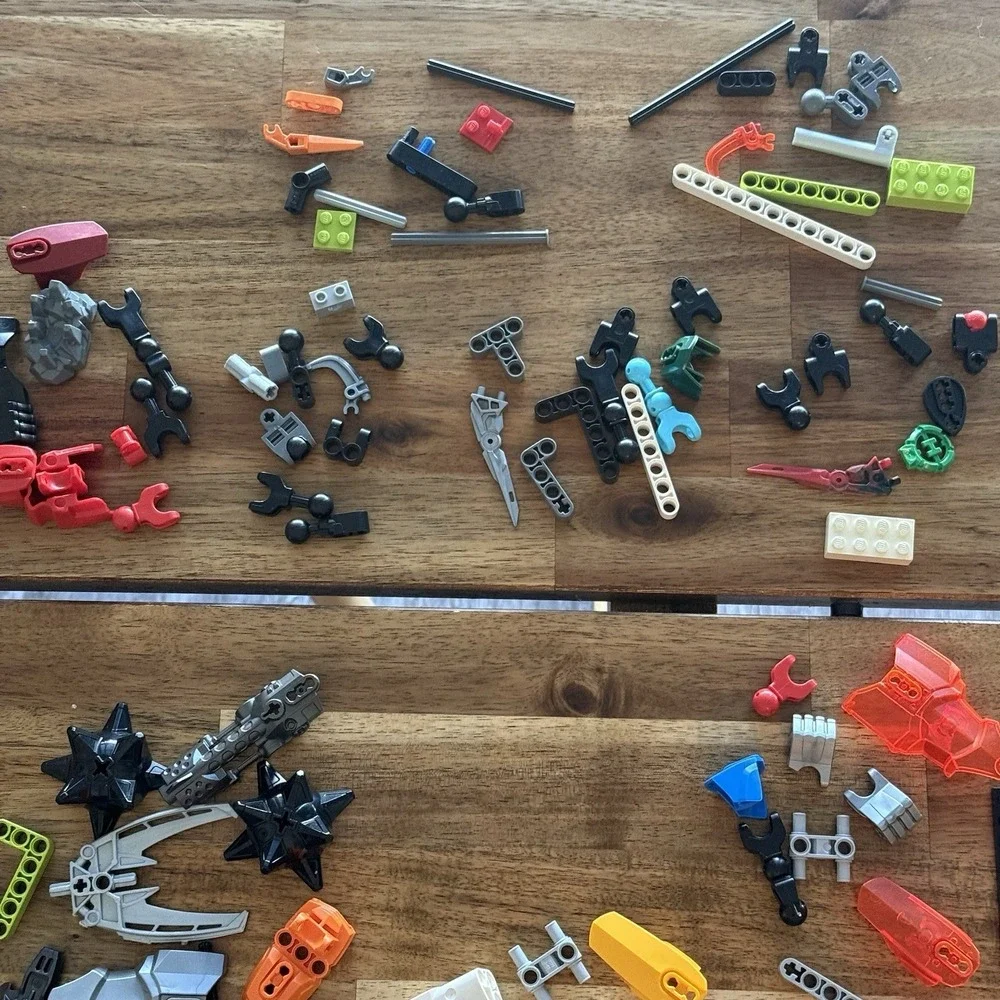 LEGO BIONICLE Hero Factory Bulk Lot of 200 Parts Pieces 1 LB SEE PICTURES AS IS!